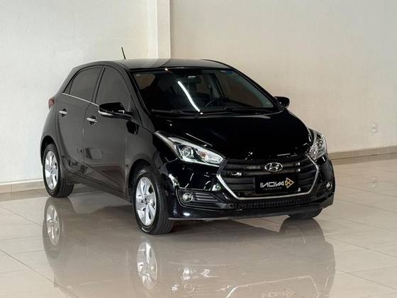 HYUNDAI HB20 1.6 PREMIUM 16V FLEX 4P AUTOMÁTICO HYUNDAI HB20 1.6 PREMIUM 16V FLEX 4P AUTOMÁTICO